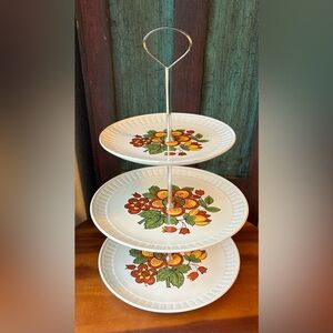 Vintage Royal Worcester Palissy "Clovelly" Server